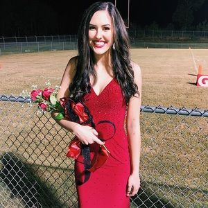 Abby Paris Size 0 Red Prom Formal Dress